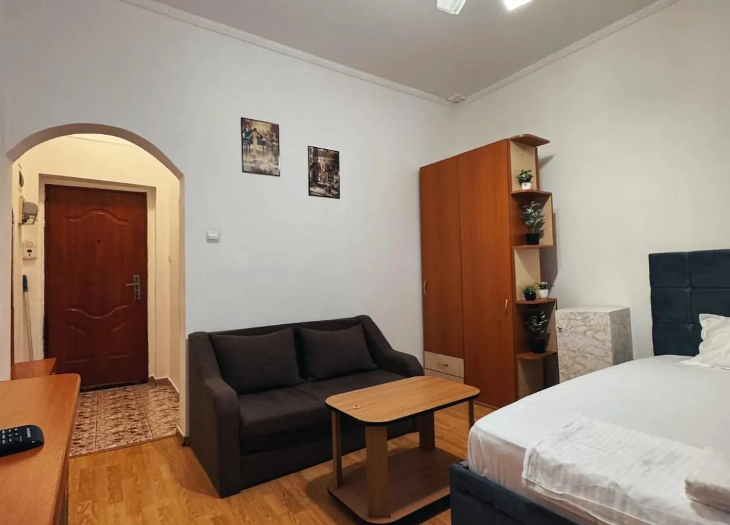 Abbey Inn Calea Victoriei contacts